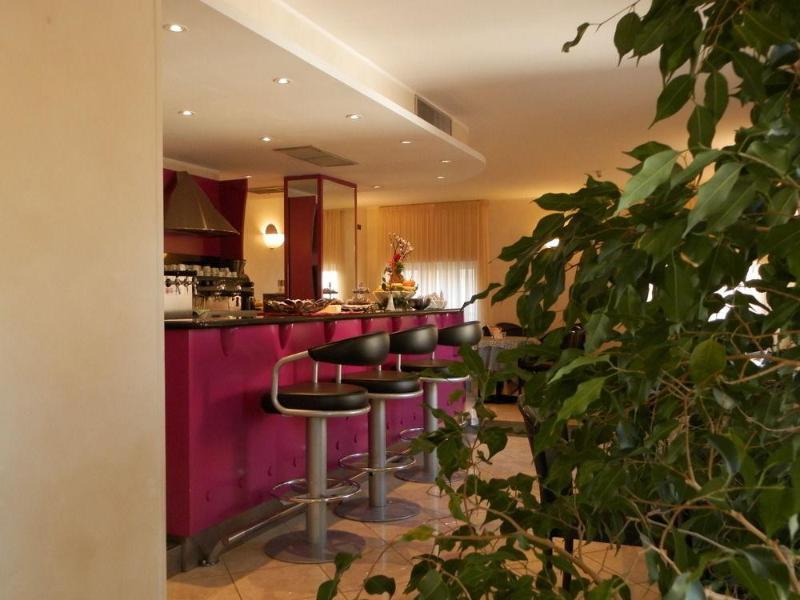 Augustus Hotel บีเอลลา ภายนอก รูปภาพ