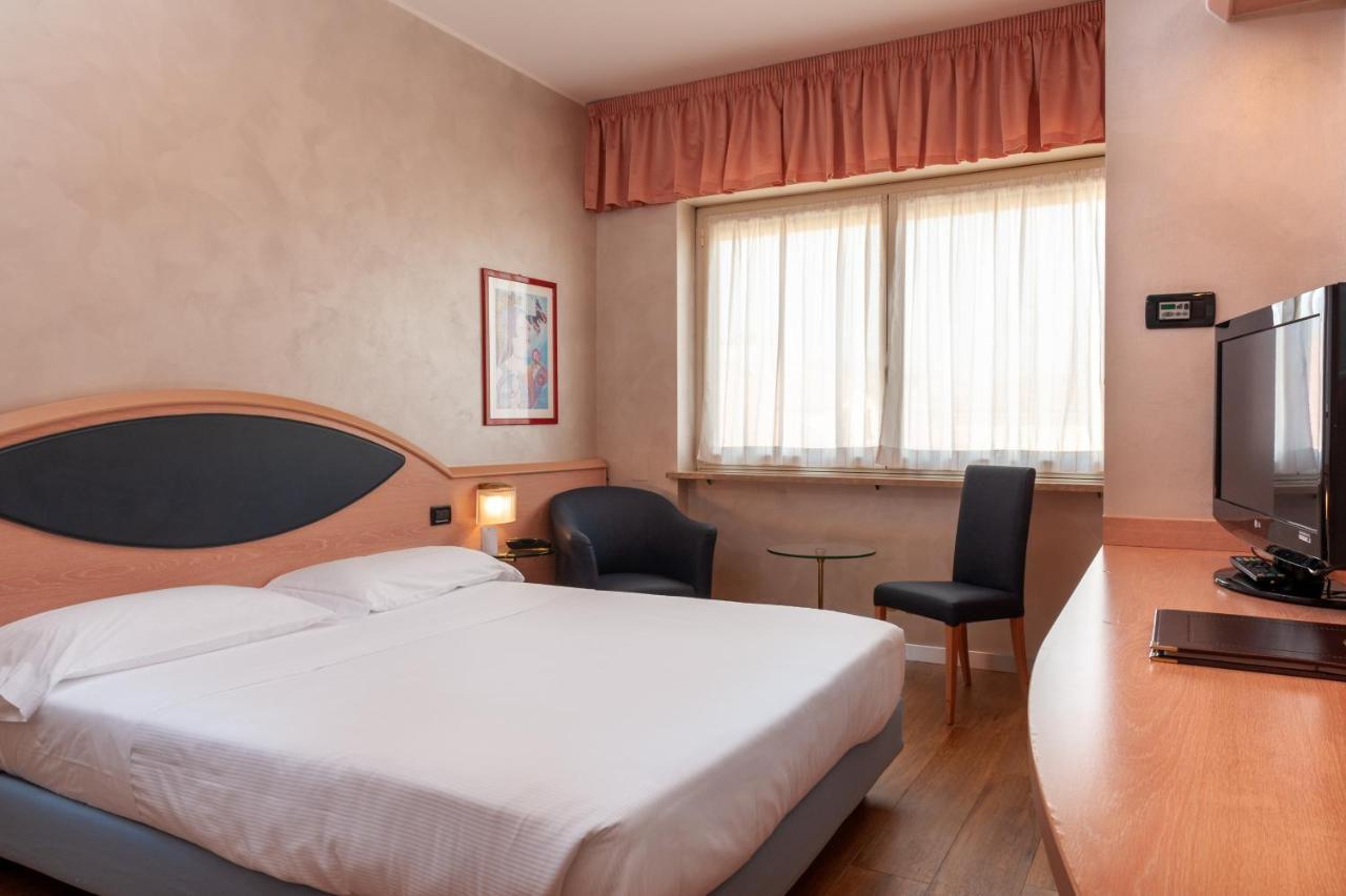 Augustus Hotel บีเอลลา ภายนอก รูปภาพ