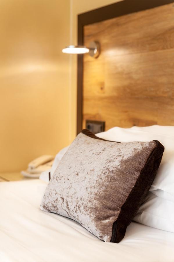 Augustus Hotel บีเอลลา ภายนอก รูปภาพ